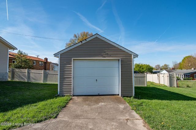 642 N Miles St, Elizabethtown, KY 42701