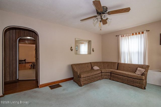 642 N Miles St, Elizabethtown, KY 42701