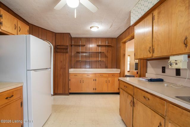 642 N Miles St, Elizabethtown, KY 42701