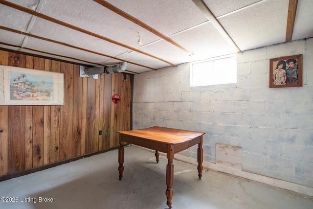 642 N Miles St, Elizabethtown, KY 42701