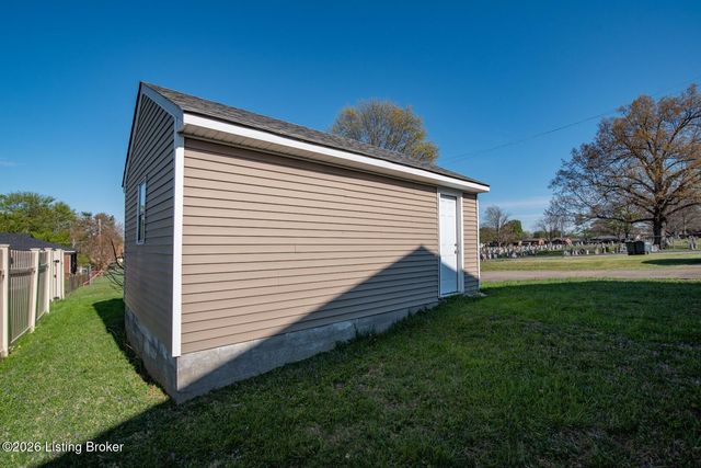 642 N Miles St, Elizabethtown, KY 42701