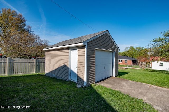 642 N Miles St, Elizabethtown, KY 42701