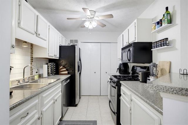 704 Country Park Drive SE, Smyrna, GA 30080