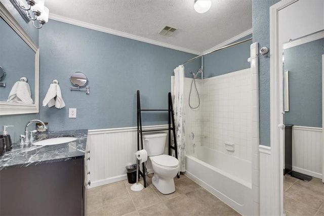 704 Country Park Drive SE, Smyrna, GA 30080