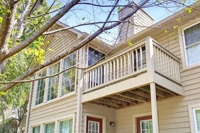 704 Country Park Drive SE, Smyrna, GA 30080