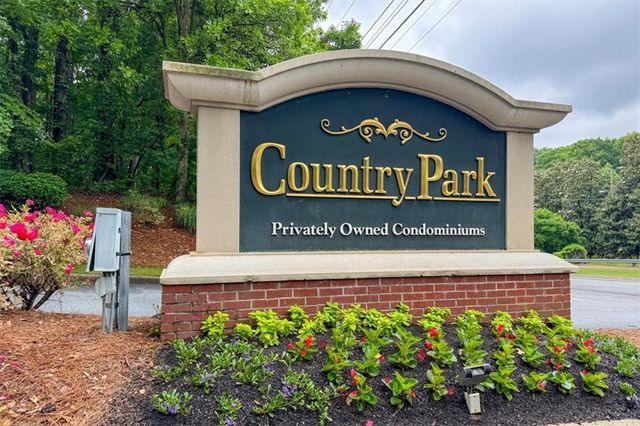 704 Country Park Drive SE, Smyrna, GA 30080