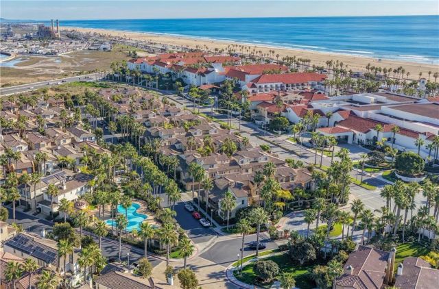 7988 Aldea, Huntington Beach, CA 92648