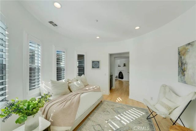 7988 Aldea, Huntington Beach, CA 92648