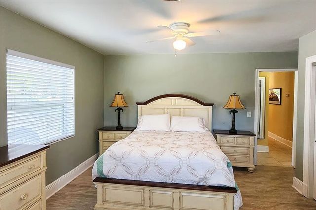 2367 Seville Avenue, Vero Beach, FL 32960