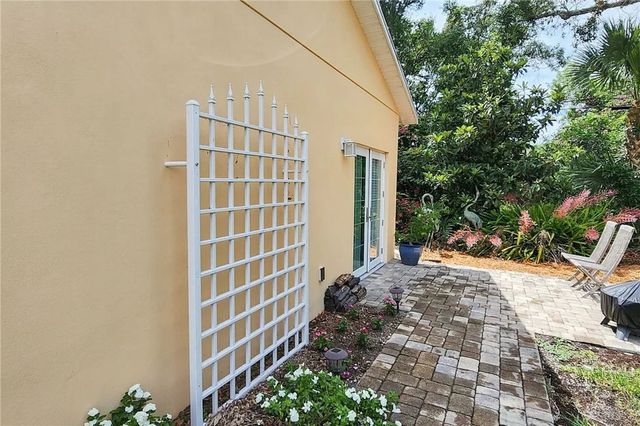 2367 Seville Avenue, Vero Beach, FL 32960