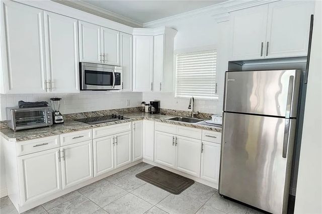 2367 Seville Avenue, Vero Beach, FL 32960