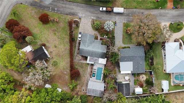 2367 Seville Avenue, Vero Beach, FL 32960