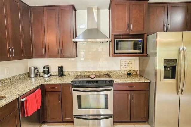 2367 Seville Avenue, Vero Beach, FL 32960