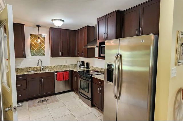 2367 Seville Avenue, Vero Beach, FL 32960