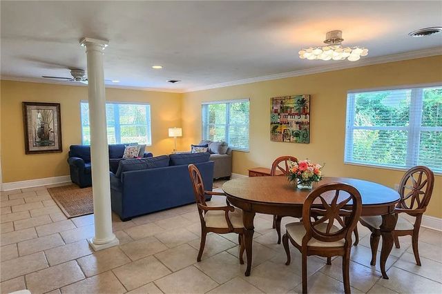 2367 Seville Avenue, Vero Beach, FL 32960