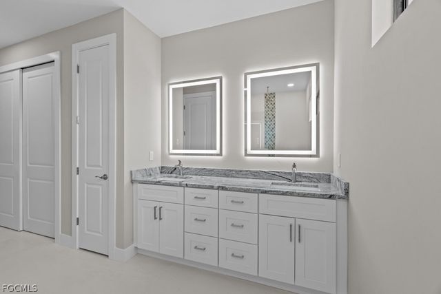 3419 SW 5TH PL, Cape Coral, FL 33993