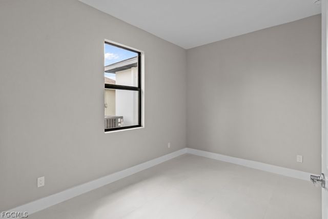 3419 SW 5TH PL, Cape Coral, FL 33993