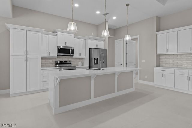 3419 SW 5TH PL, Cape Coral, FL 33993