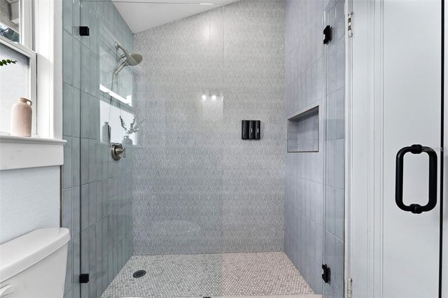 2131 W CYPRESS STREET, Tampa, FL 33606