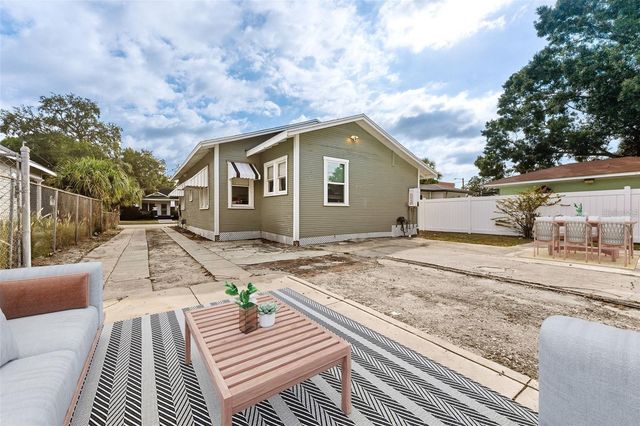 2131 W CYPRESS STREET, Tampa, FL 33606