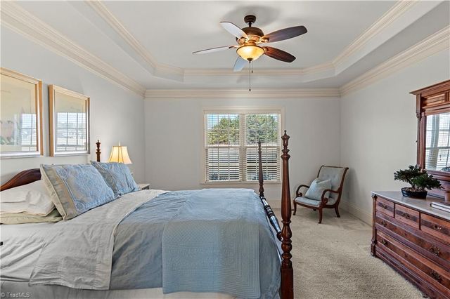 8814 Sawtooth Court, Kernersville, NC 27284