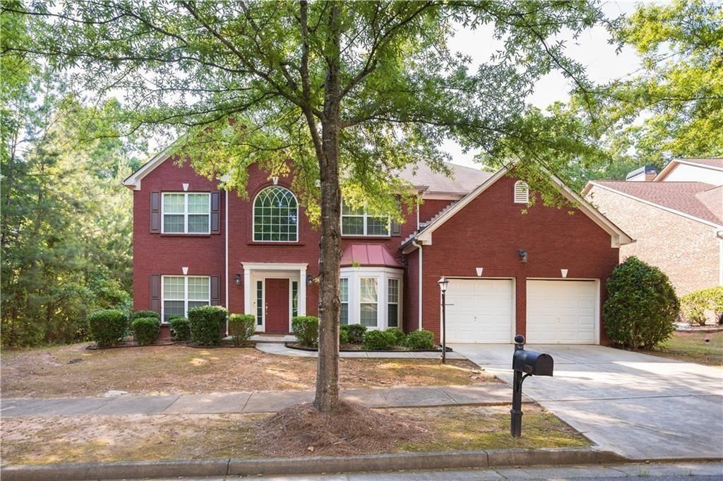 7729 Waterlace Drive, Fairburn, GA 30213