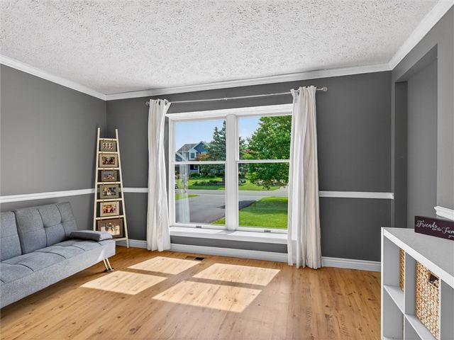 19 Ryans Run, Ogden, NY 14624