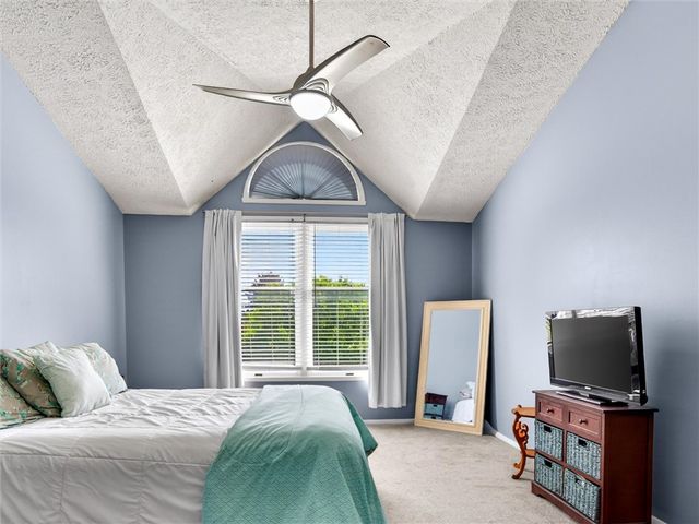 19 Ryans Run, Ogden, NY 14624