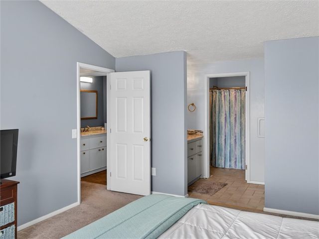 19 Ryans Run, Ogden, NY 14624