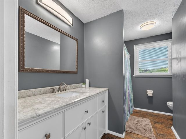 19 Ryans Run, Ogden, NY 14624