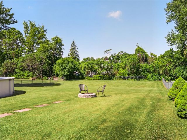 19 Ryans Run, Ogden, NY 14624