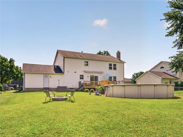 19 Ryans Run, Ogden, NY 14624