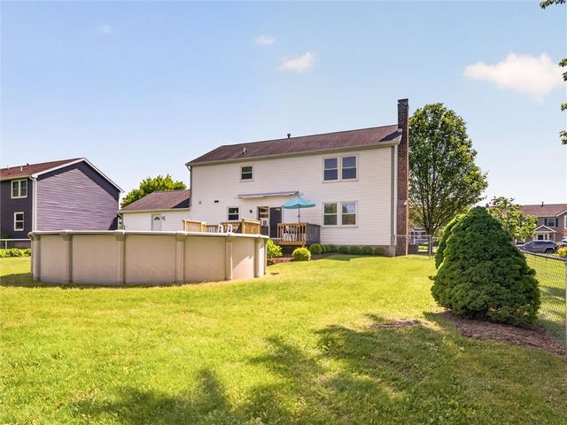 19 Ryans Run, Ogden, NY 14624