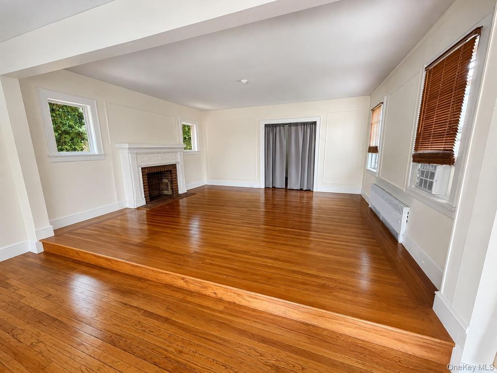 255 Beach 122nd Street, Rockaway Park, NY 11694 — photo 2