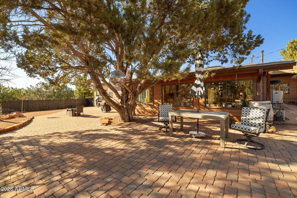 Image 28 of property listing at 140 Raven Drive, Sedona, AZ 86336