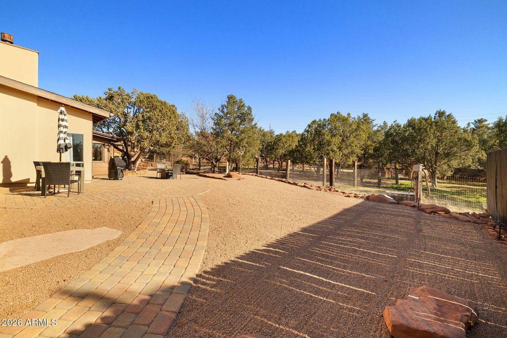 Image 34 of property listing at 140 Raven Drive, Sedona, AZ 86336
