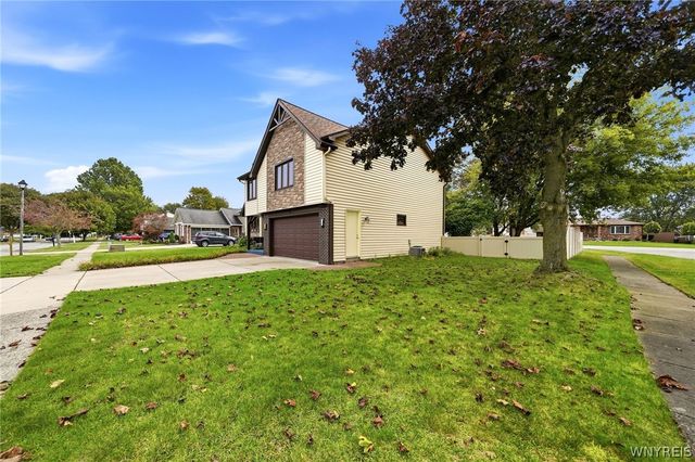 3 Deer Trail, Cheektowaga, NY 14227