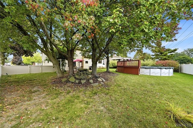 3 Deer Trail, Cheektowaga, NY 14227