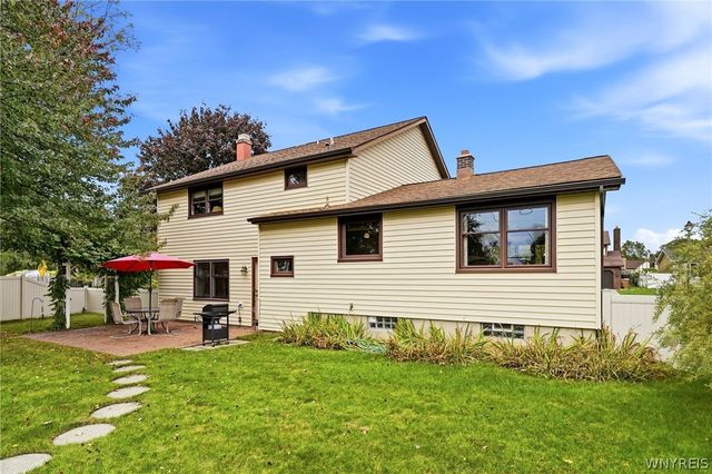 3 Deer Trail, Cheektowaga, NY 14227