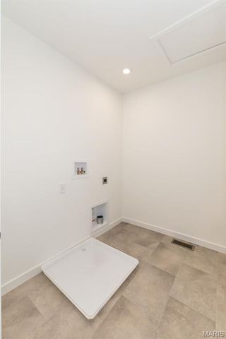 242 Kerry Downs Drive, Dardenne Prairie, MO 63368