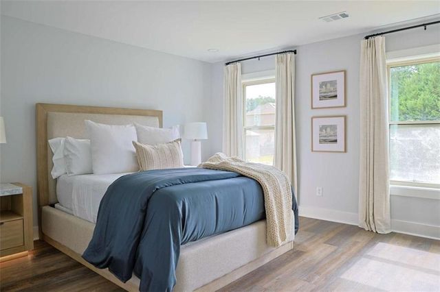 2184 Skye Isles Pass, Lawrenceville, GA 30045