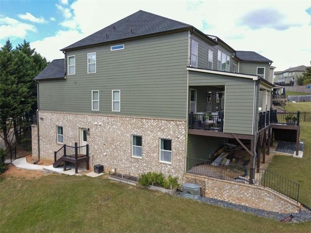 2184 Skye Isles Pass, Lawrenceville, GA 30045