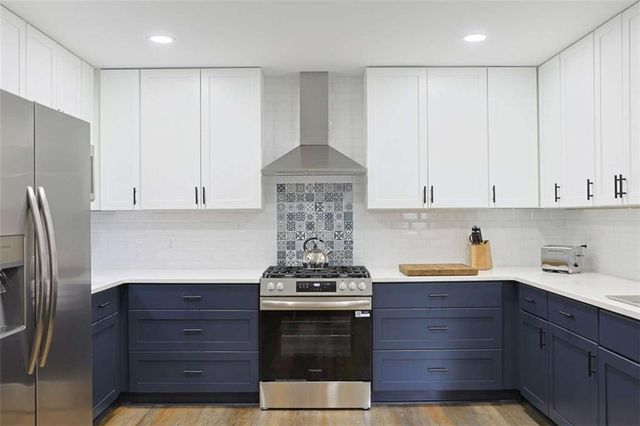 2184 Skye Isles Pass, Lawrenceville, GA 30045