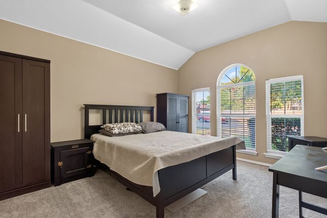 321 Pemberton Drive, Wylie, TX 75098