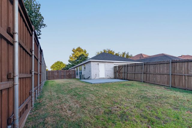 321 Pemberton Drive, Wylie, TX 75098