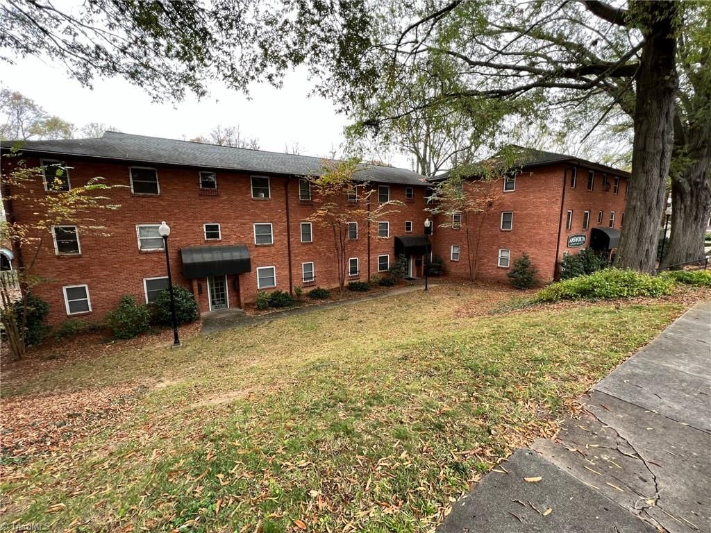 847 W 6th Street C, Winston-salem, NC 27101