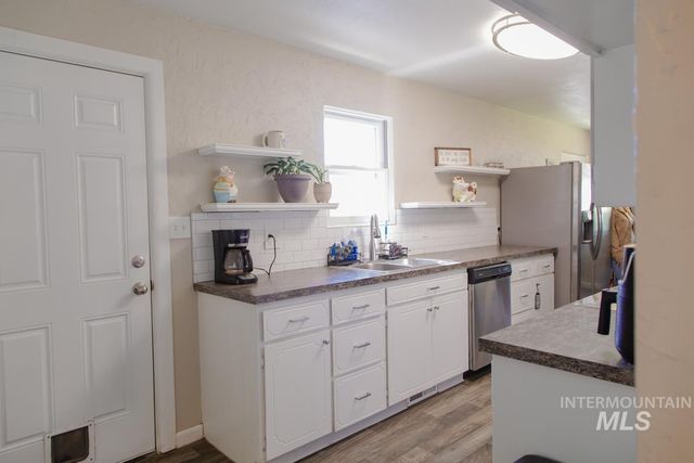 1404 Rochester, Caldwell, ID 83605