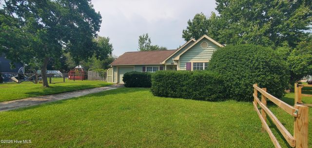 3221 Whitewood Way, Castle Hayne, NC 28429