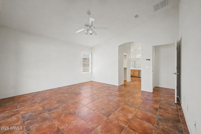 8605 W APACHE Street, Tolleson, AZ 85353