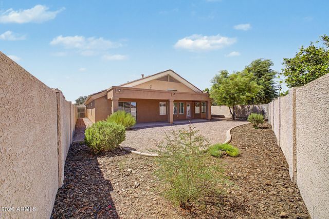 8605 W APACHE Street, Tolleson, AZ 85353